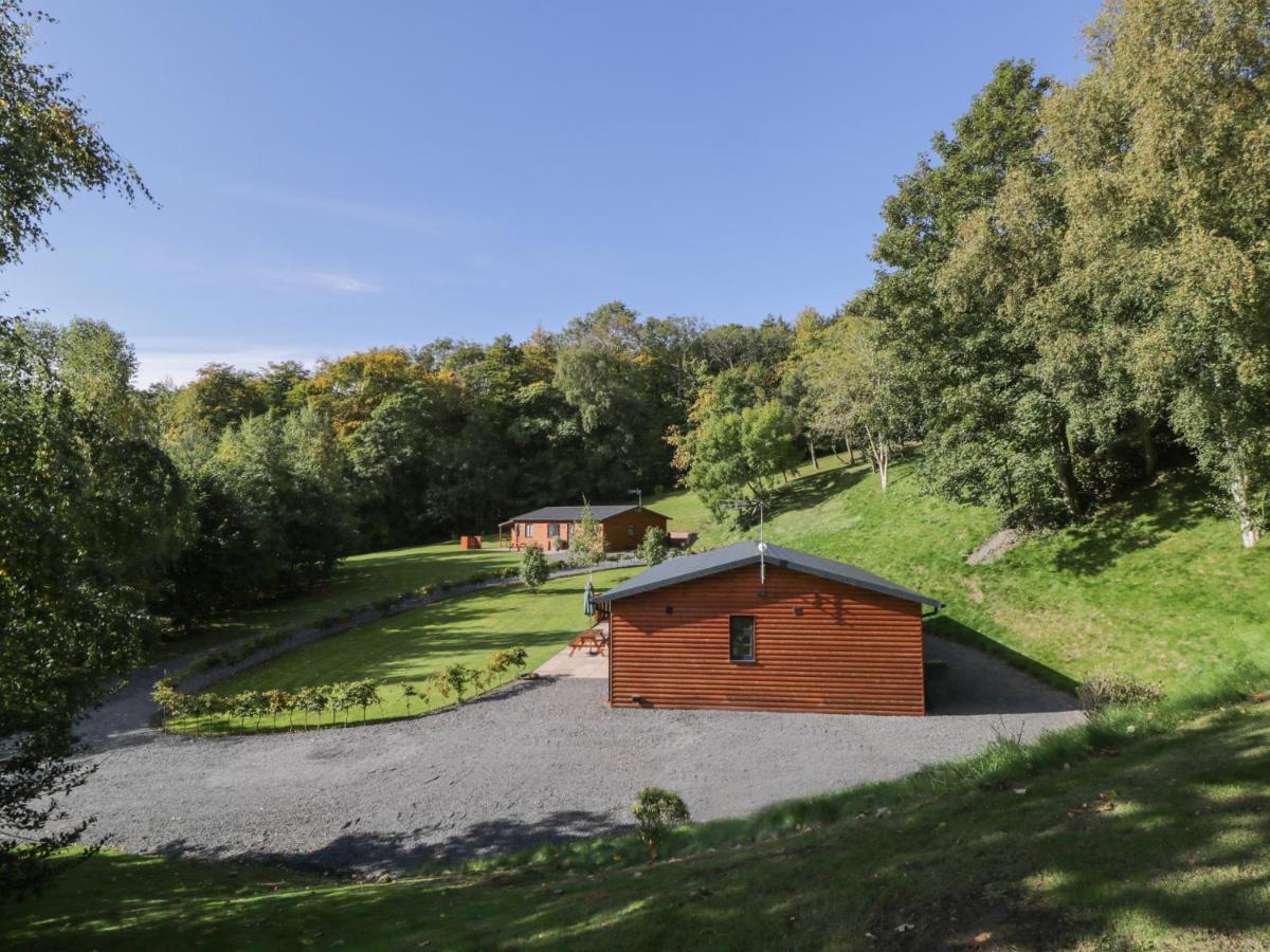 Ryedale Country Lodges - Willow Lodge Йорк Экстерьер фото